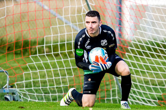 Fjärås  målvakt Mike Andersson