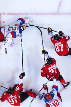 Kanadas Joe Thornton, Patrice Bergeron och Sidney Crosby