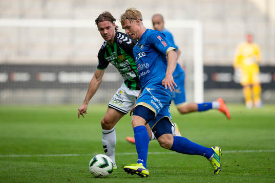 Ljungskiles Linus Tornblad mot GAIS Danny Ervik