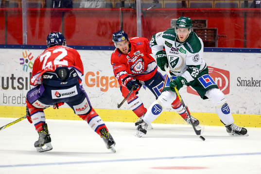 Linköpings Eddie Larsson och Färjestads Johan Ryno