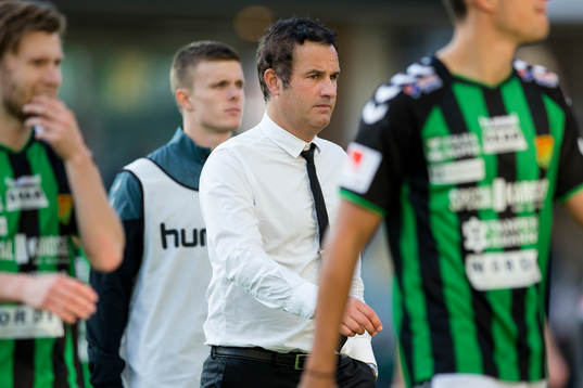 GAIS tränare Benjamin Westman deppar