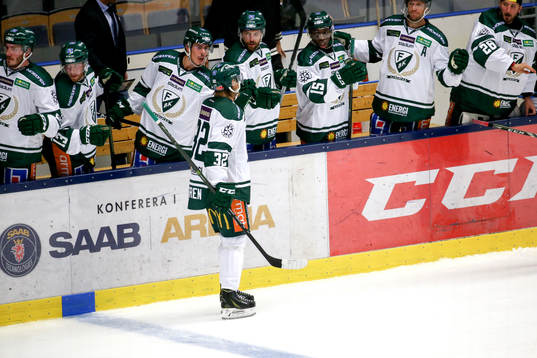 Färjestads Magnus Nygren jublar