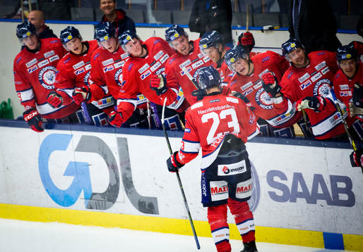 Linköpings Niklas Persson gör 3-2 och jublar