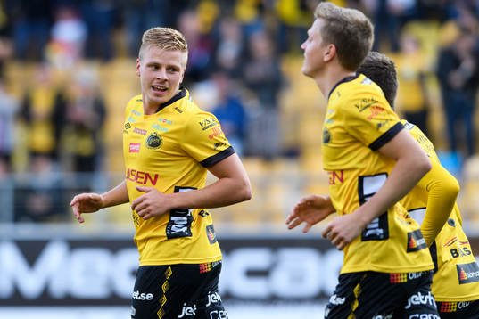 Elfsborgs Per Frick jublar