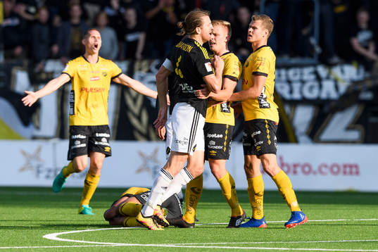 s Nils-Eric Johansson och Elfsborgs Per Frick och Viktor