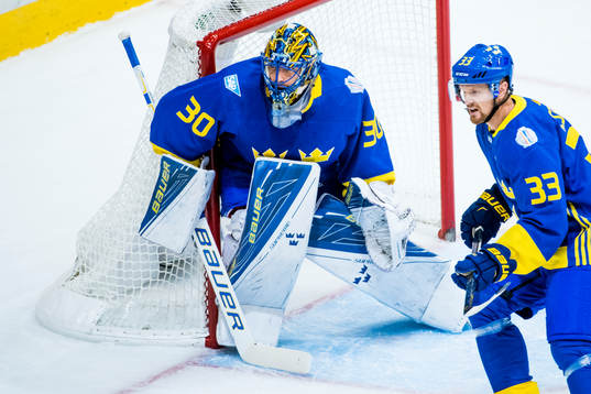 Sveriges målvakt Henrik Lundqvist och Henrik Sedin