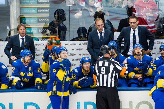 Svenska ledarteamet saknar förbundskapten Rikard Grönborg