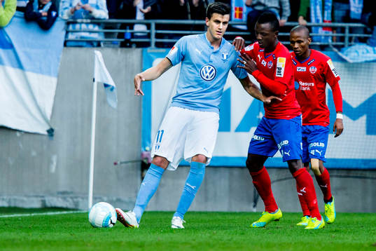 Malmö FFs Alexander Jeremejeff och Helsingborgs Lalawélé