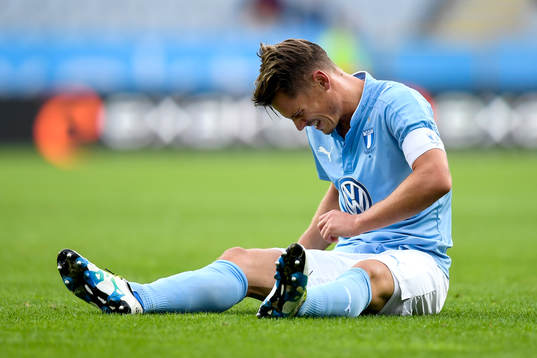 Malmö FFs Markus Rosenberg ligger skadad