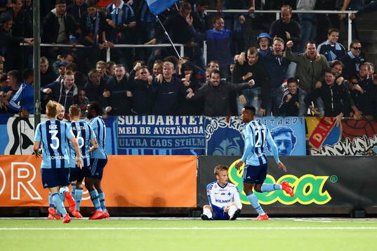 Norrköpings Nicklas Bärkroth deppar och Djurgården jublar
