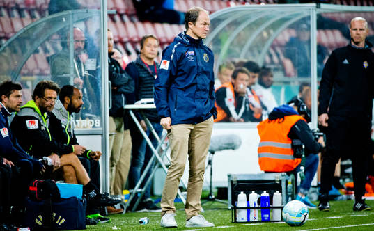 Gefles tränare Thomas Andersson deppar