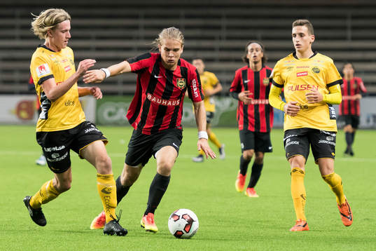 Brommapojkarnas Amadeus Sögaard och Elfsborgs Viktor