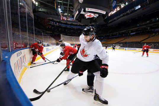 Claude Giroux på Kanadas ishockeylandslags träning