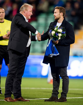 Johan Nikula och Sundsvalls förra spelare Runar
