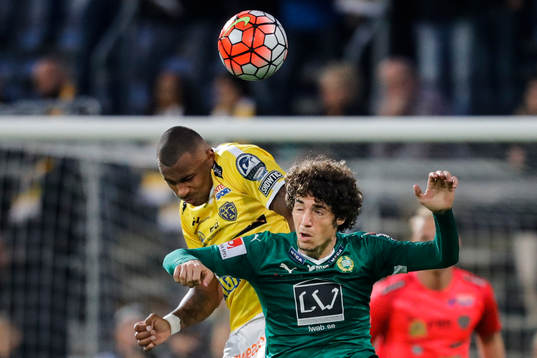 Falkenbergs Felipe Carvalho och Hammarbys Romulo Cabral