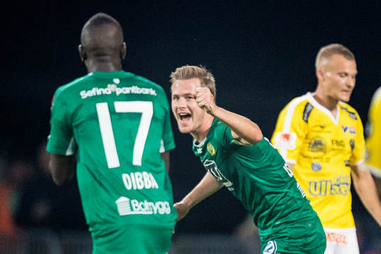 Hammarbys Erik Israelsson jublar