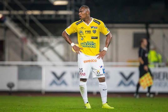 Falkenbergs Felipe Carvalho  deppar