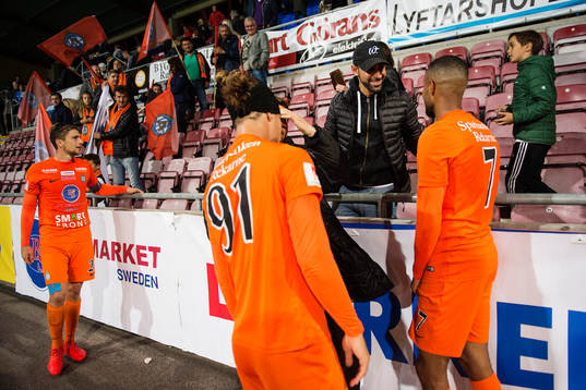 Bläddra bland fler bilder av Fotboll, Superettan, AFC United - Degerfors