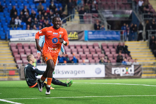 Athletics Mohamed Buya Turay jublar