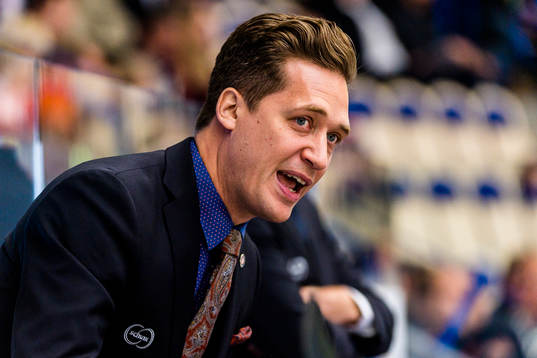 Växjös tränare Sam Hallam