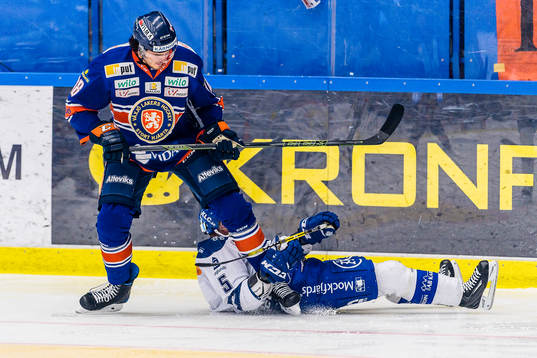 Leksands Ben Youds  faller