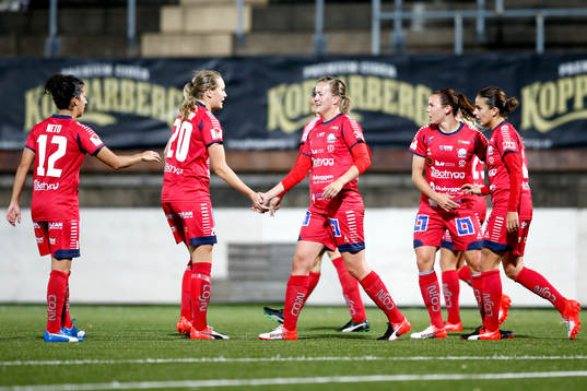 Linköpings Claudia Neto, Magdalena Eriksson, Kristine