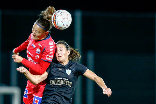 Linköpings Mariann Gajhede Knudsen och Göteborgs Anna