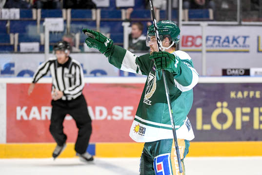 Färjestads Mikael Wikstrand  jublar
