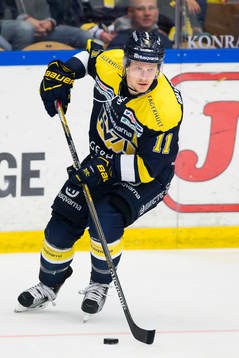 s Simon Önerud