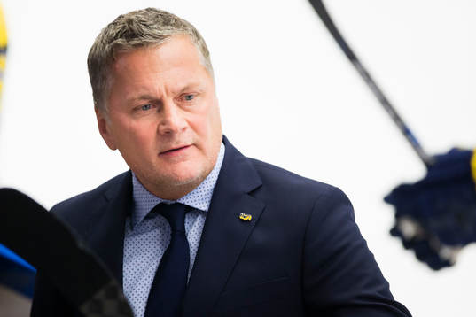 s assisterande tränare Stephan Lundh