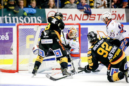 Skellefteås Jesper Olofsson gör 3-2