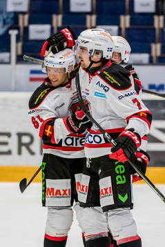 Malmö Redhawks Nils Andersson jublar