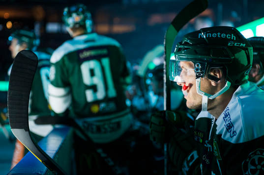 Färjestads Ole-Kristian Tollefsen innan  ishockeymatchen i