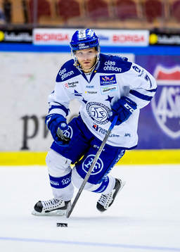 Leksands Johan Olofsson med pucken