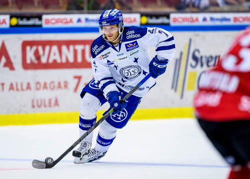 Leksands Johan Olofsson med pucken