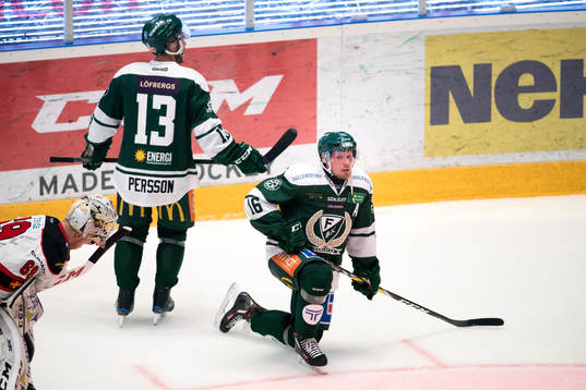 Färjestads Alexander Johansson deppar