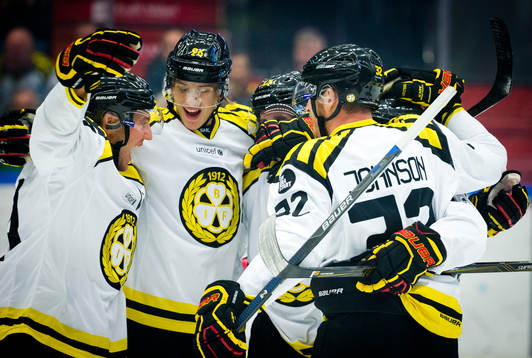Brynäs Kevin Clark gör 1-2 och jublar