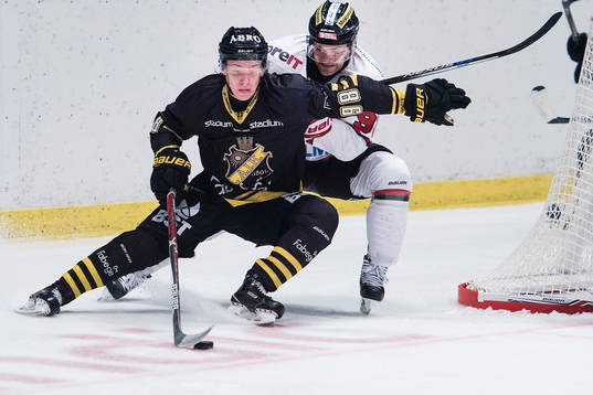 s Jesper Bratt och Modos Byron Ritchie