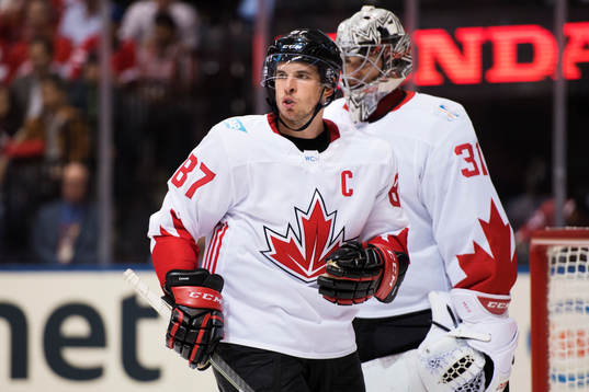 Kanadas Sidney Crosby och målvakt Carey Price