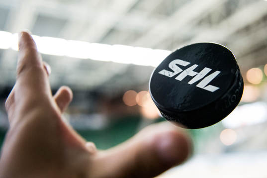 Officiell matchpuck