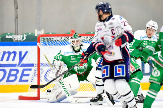 Rögles målvakt Oscar Dansk