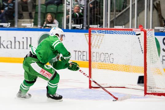Rögles Bryan Lerg avgör matchen i tom kasse i matchens