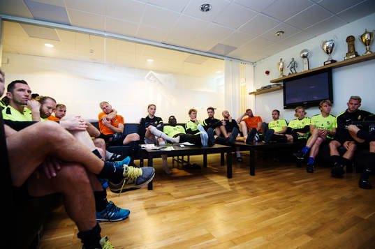 s Anders Wikström (ej i bild)