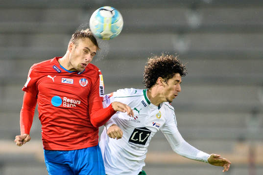 Helsingborgs Frederik Helstrup Jensen och Hammarbys Romulo