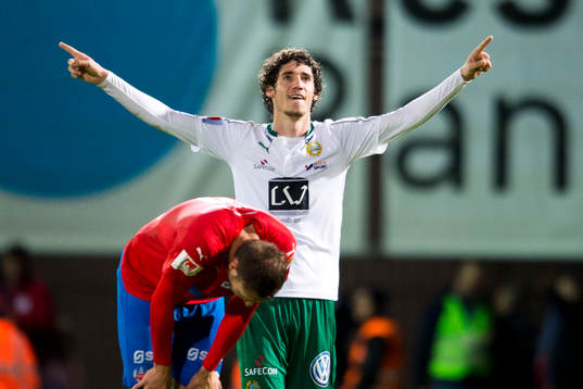 Hammarbys Romulo Cabral Pereira Pinto jublar och