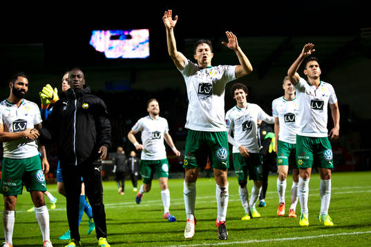 Hammarbys David Boo Wiklander jublar