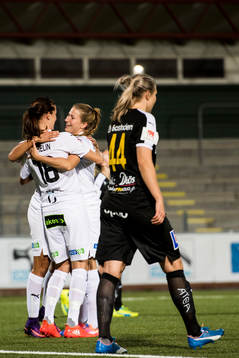 Rosengårds Emma Berglund och Lotta Schelin jublar