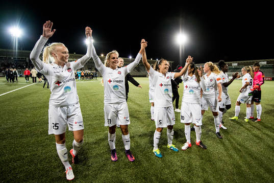 Rosengårds Emma Pennsäter, Lieke Martens och Alexandra