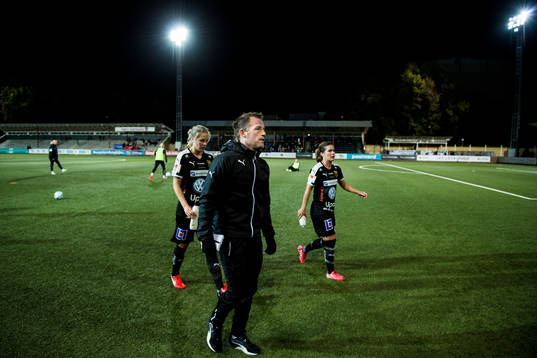 Umeås tränare Daniel Doverlind, Lina Hurtig och Hanna