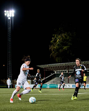 Rosengårds Ella Masar och Umeås Fanny Hjelm Rönnlund